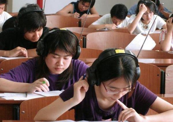 张雪峰建议考初中还是高中教师资格证_考取了初中教师资格证还想考高中的