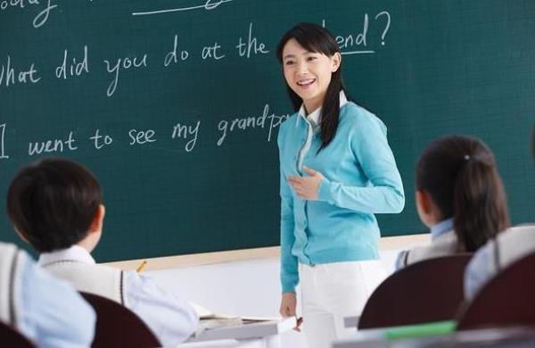 汉语言文学能报中学教师资格证吗_汉语言文学教师资格证是教语文的吗