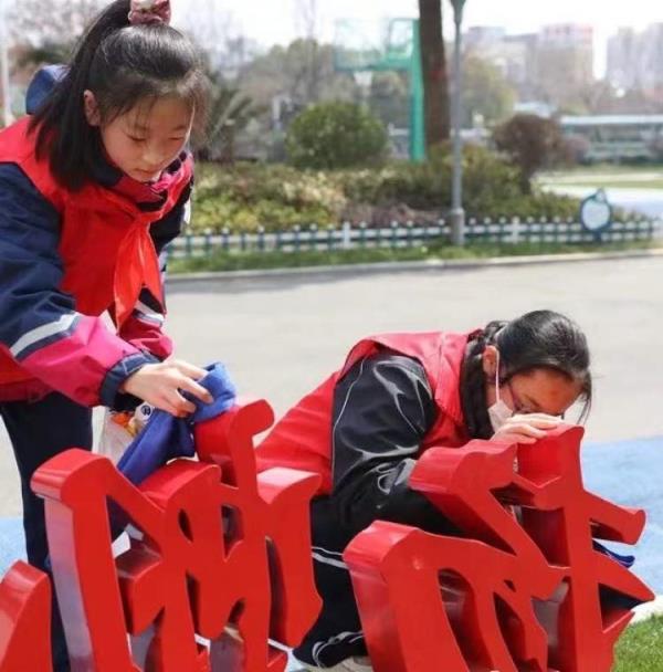上海市初级中学课程标准